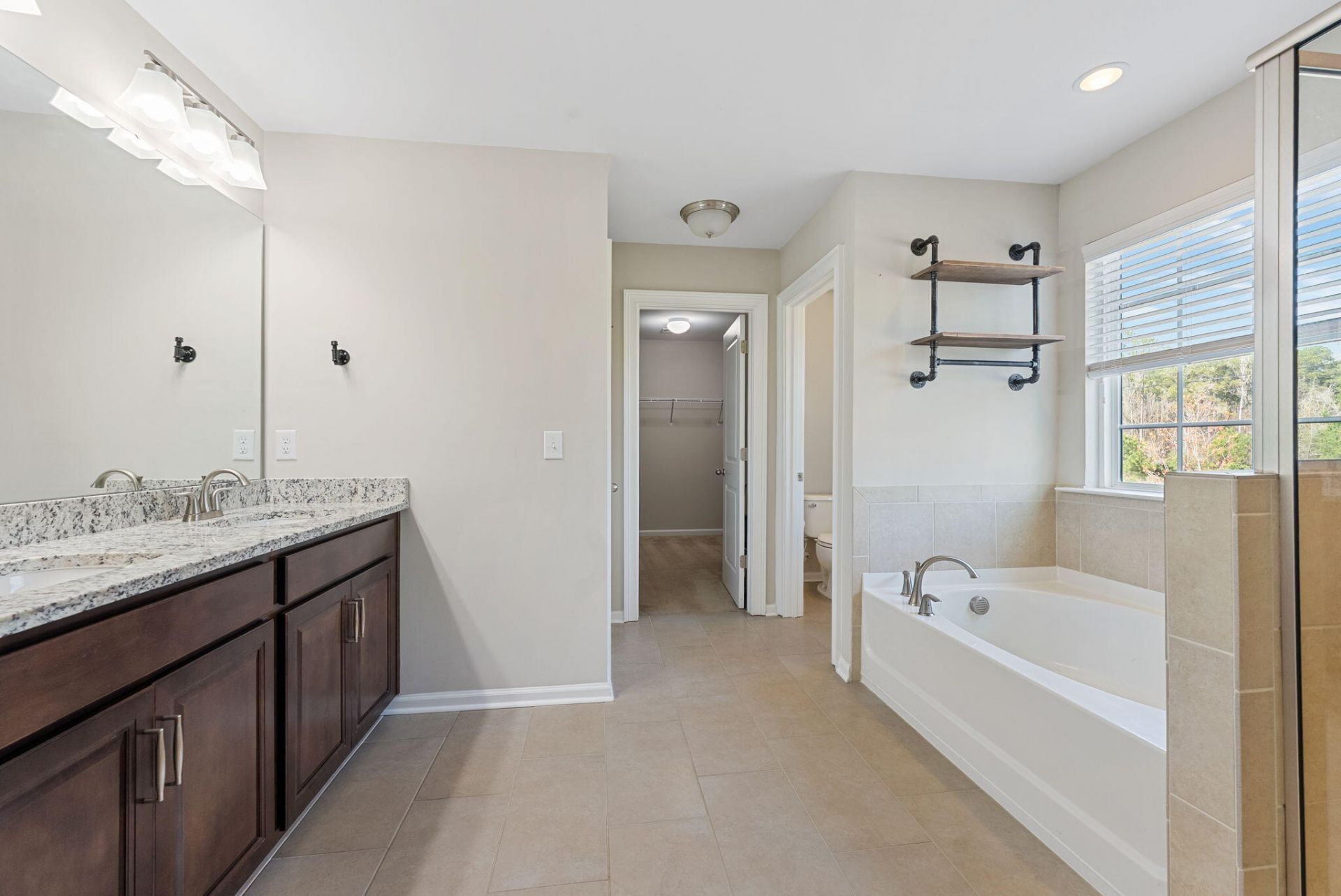104 Coastal Wood Lane Photo 21
