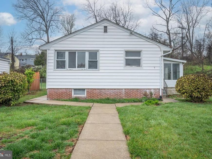 6 Bright Circle, Gwynn Oak, MD 21207 Main Photo