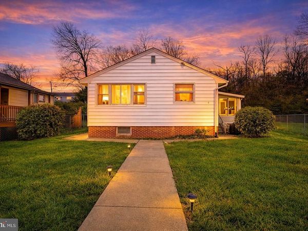 6 BRIGHT CIRCLE, GWYNN OAK, MD 21207