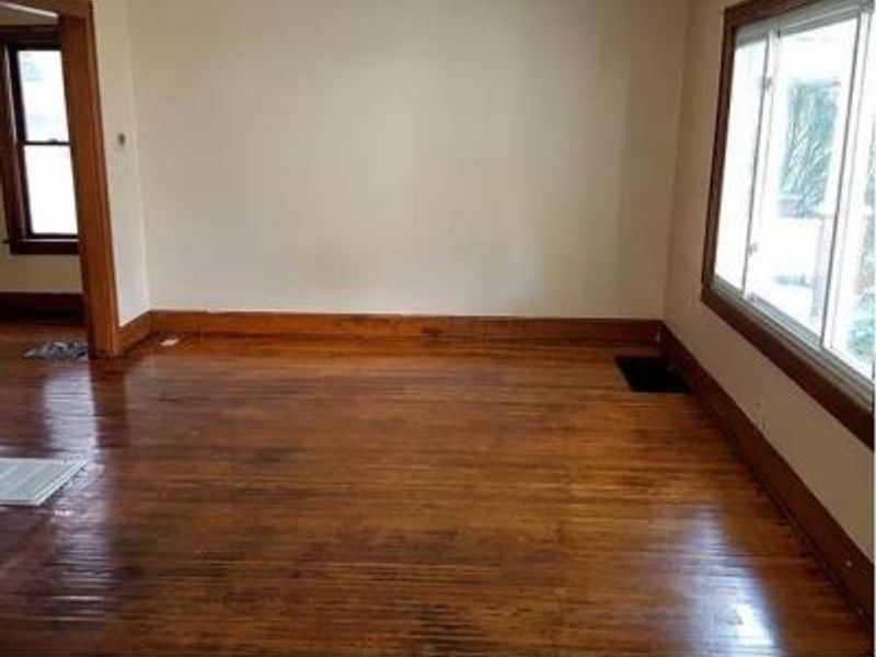 140 N Warren Avenue, Columbus, OH 43204 Photo 3