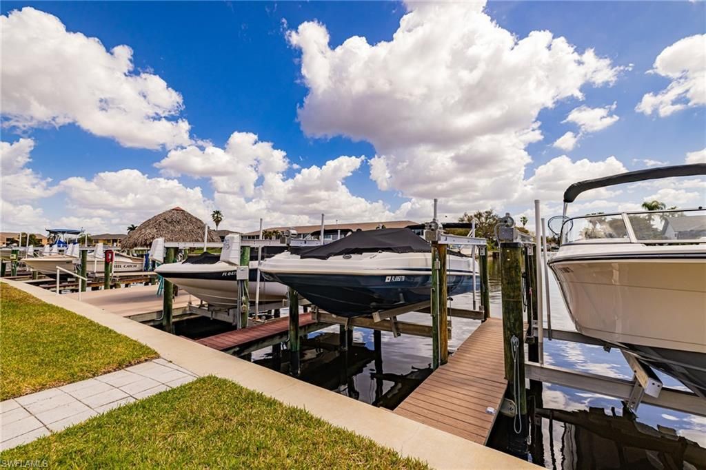 4041 SE 11th Pl, Unit 104, Cape Coral, FL 33904 Photo