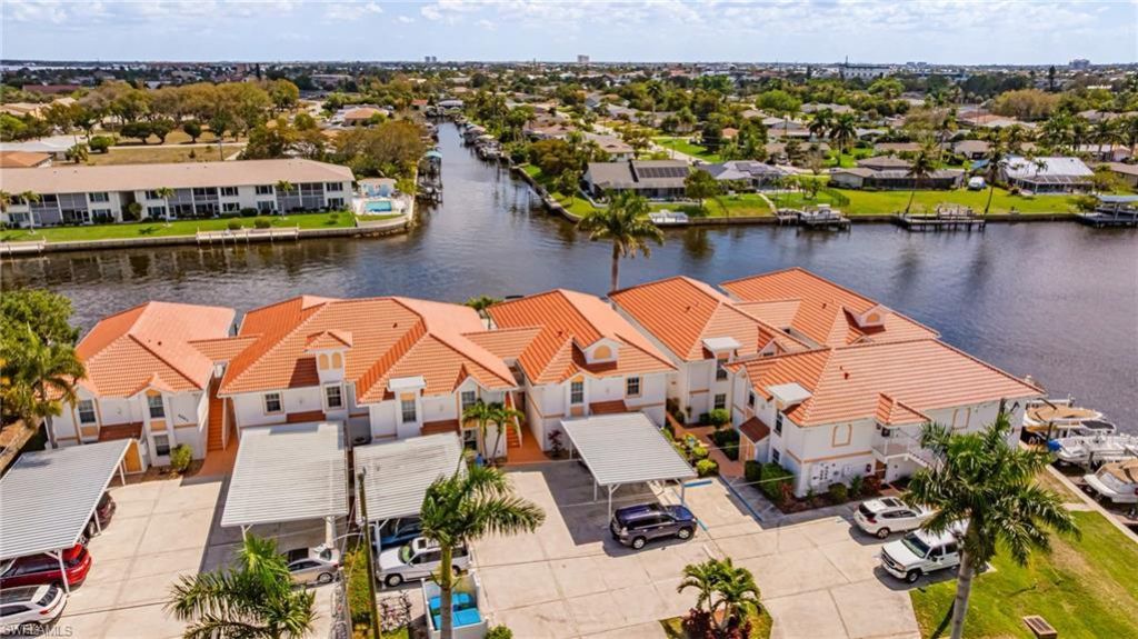 4041 SE 11th Pl, Unit 104, Cape Coral, FL 33904 Photo