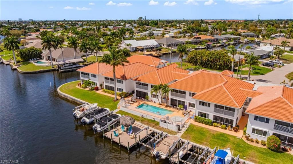 4041 SE 11th Pl, Unit 104, Cape Coral, FL 33904 Photo