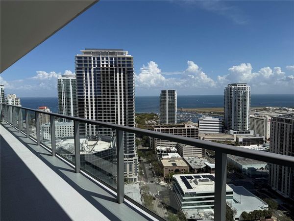 400 CENTRAL AVENUE , Unit 2903, ST PETERSBURG, FL 33701