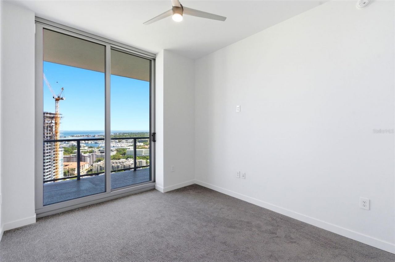 400 Central Avenue, Unit 2903, Saint Petersburg, FL 33701 Photo