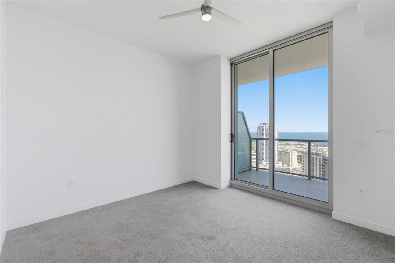 400 Central Avenue, Unit 2903, Saint Petersburg, FL 33701 Photo