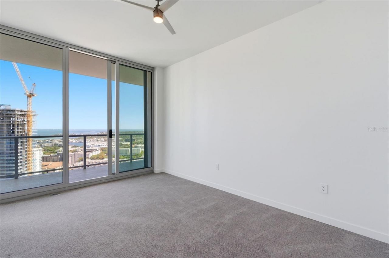 400 Central Avenue, Unit 2903, Saint Petersburg, FL 33701 Photo