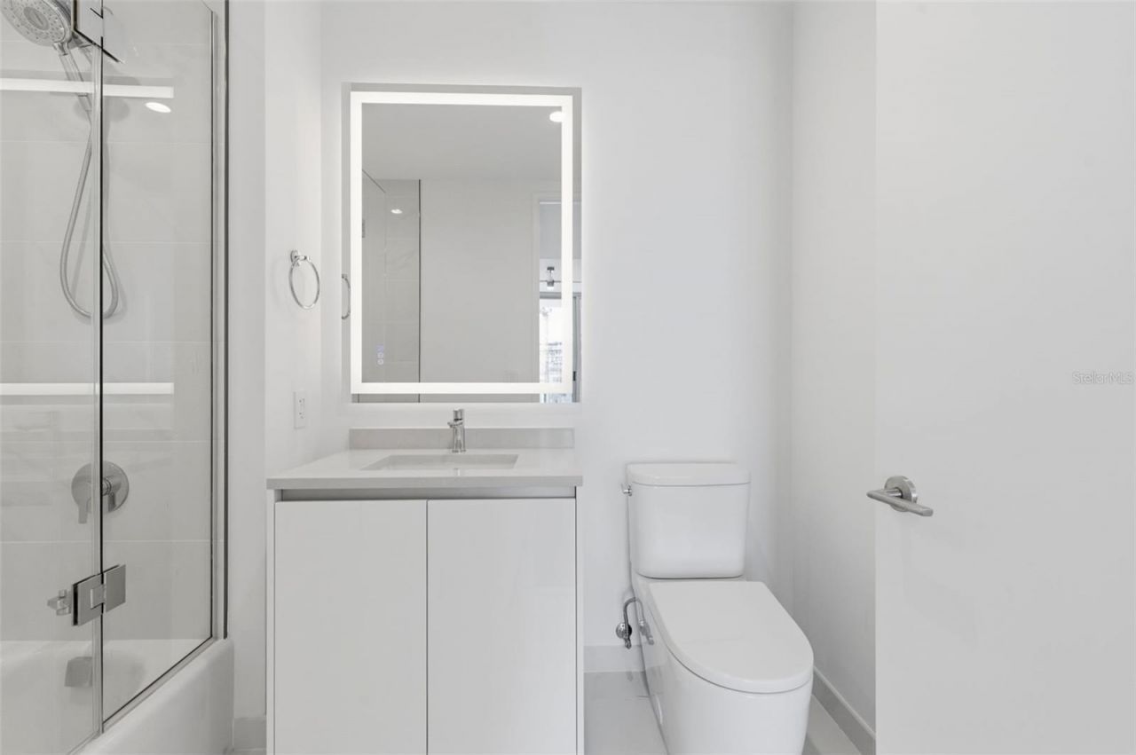 400 Central Avenue, Unit 2903, Saint Petersburg, FL 33701 Photo