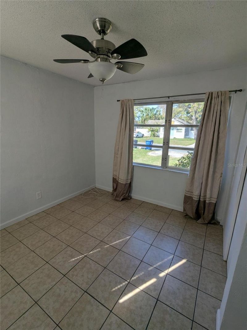 1734 Newark Street S, Saint Petersburg, FL 33711 Photo