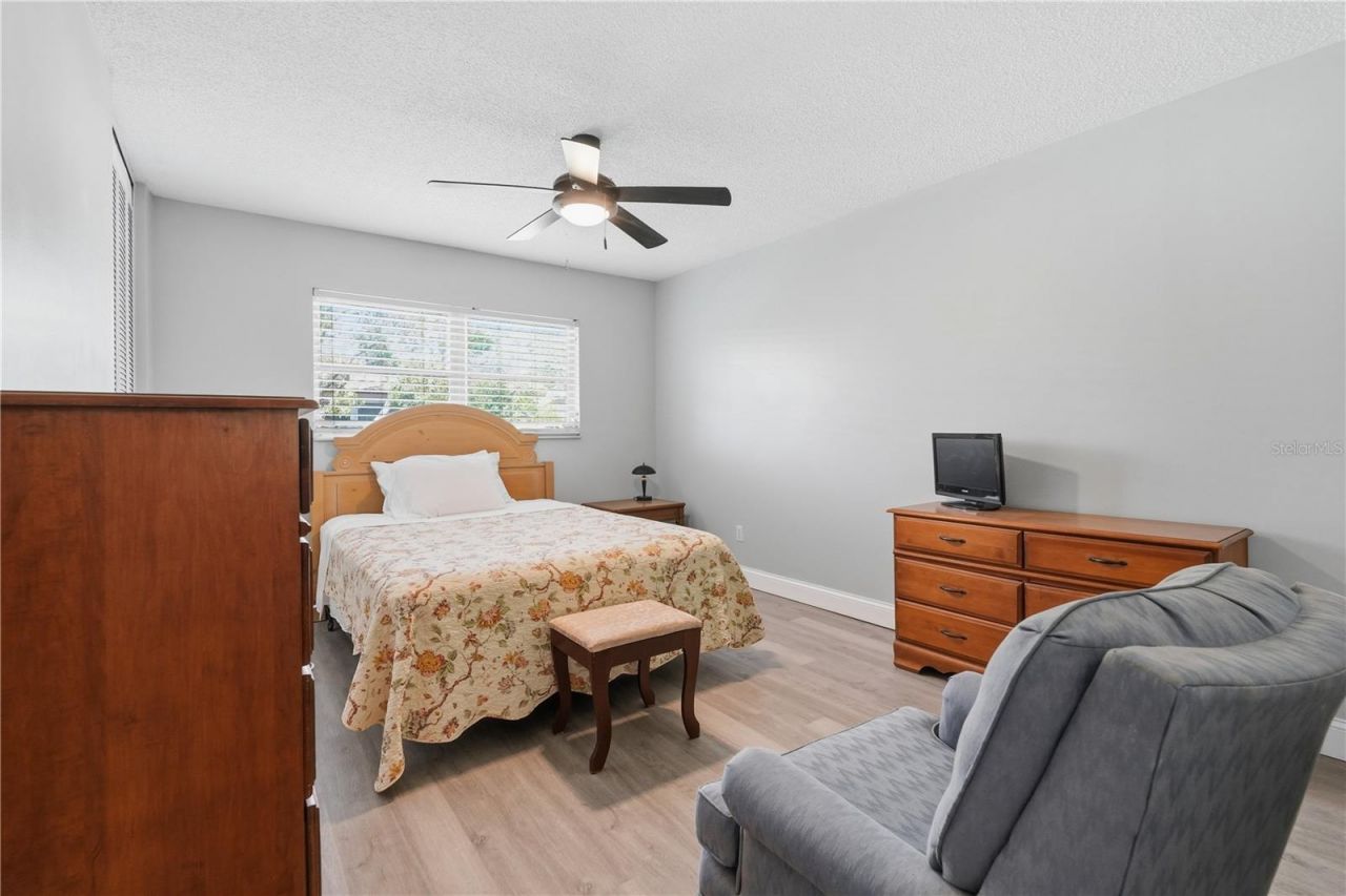 2750 E Bay Drive, Unit 14E, Largo, FL 33771 Photo