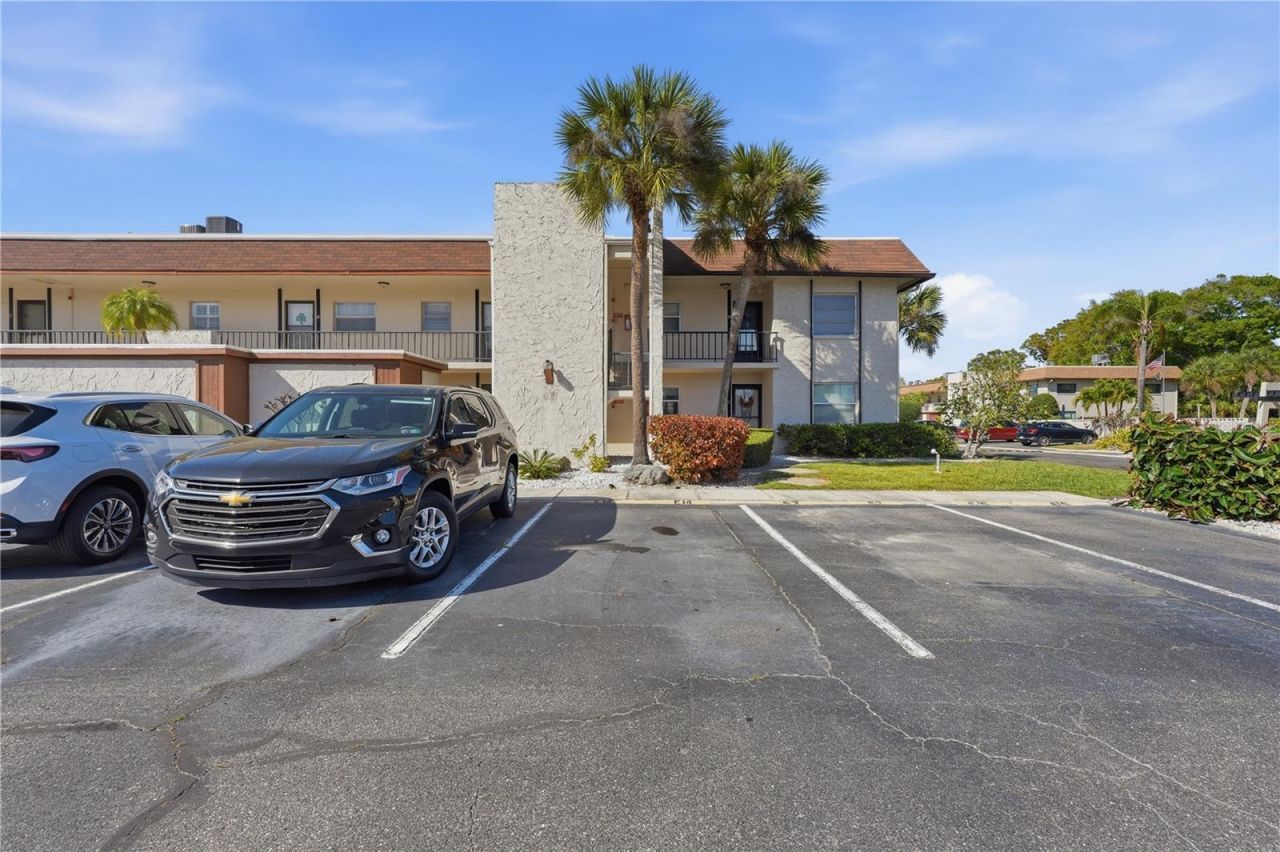 2750 E Bay Drive, Unit 14E, Largo, FL 33771 Photo