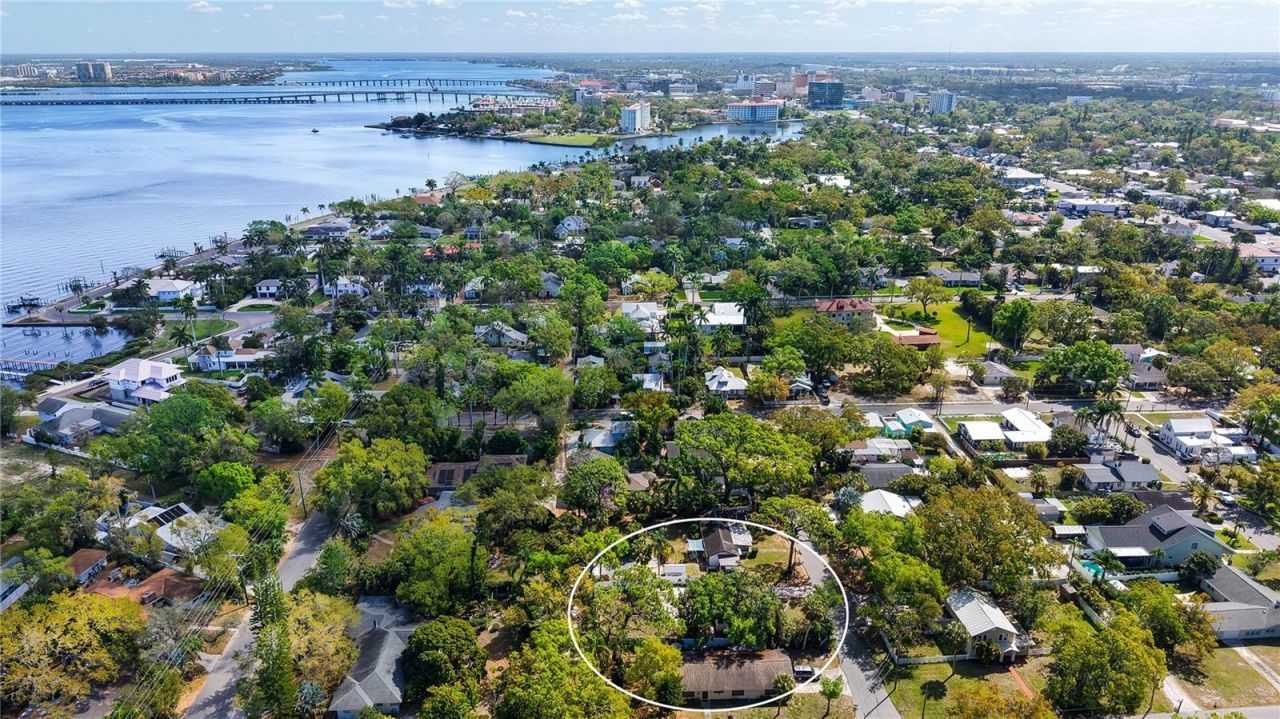 2722 2nd Avenue W, Bradenton, FL 34205 Photo