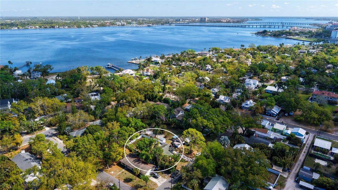 2722 2nd Avenue W, Bradenton, FL 34205 Photo