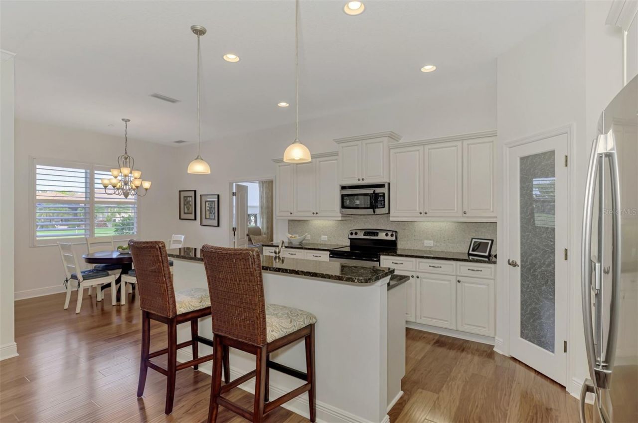 539 Sawgrass Bridge Road, Venice, FL 34292 Photo