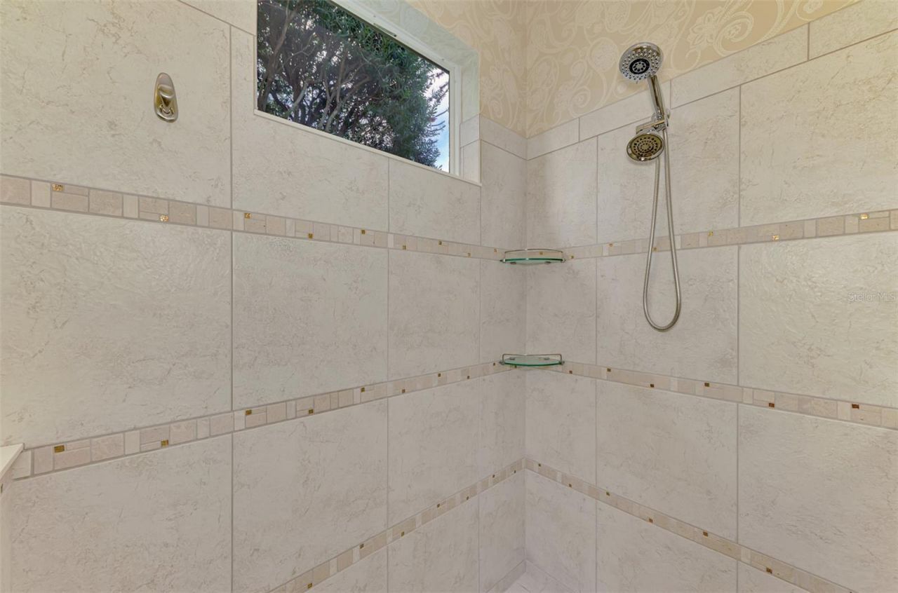 539 Sawgrass Bridge Road, Venice, FL 34292 Photo