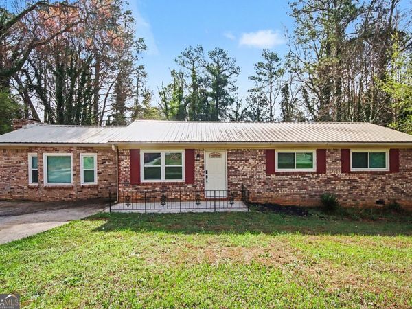 2280 Chestnut Log Loop, Lithia Springs, GA 30122