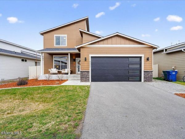 4302 N Donovan LN , Post Falls, ID 83854