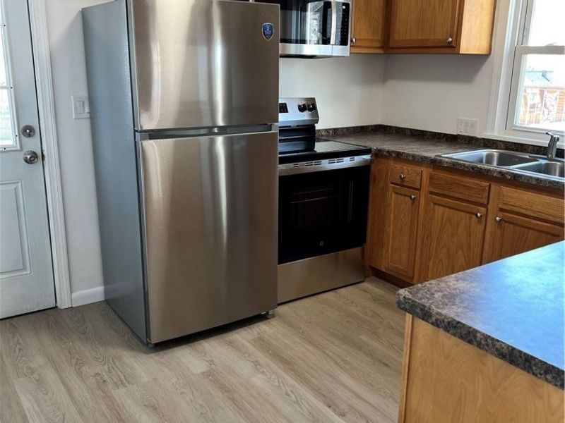 304 E Tuscarawas Avenue, Barberton, OH 44203 Photo 2