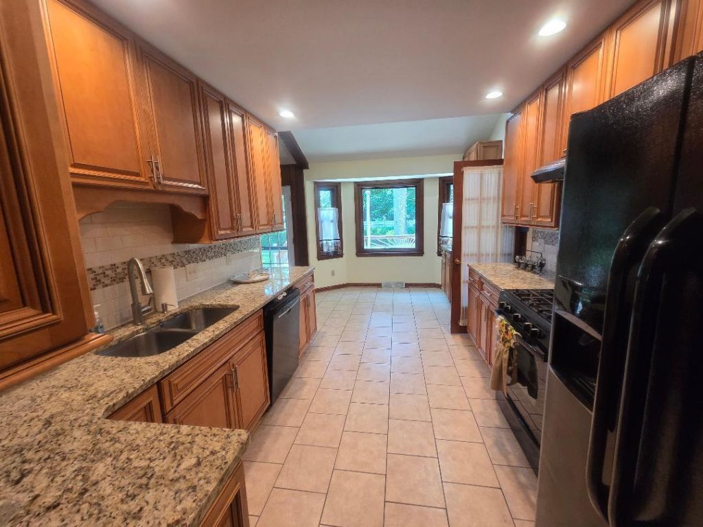 102 Wessex Terrace Photo 20