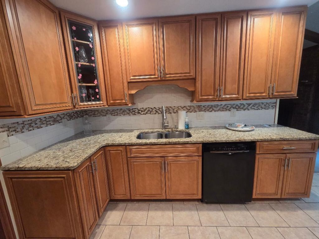 102 Wessex Terrace Photo 24