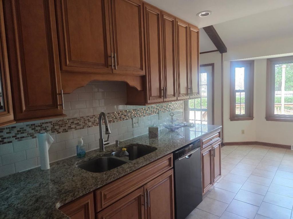 102 Wessex Terrace Photo 26