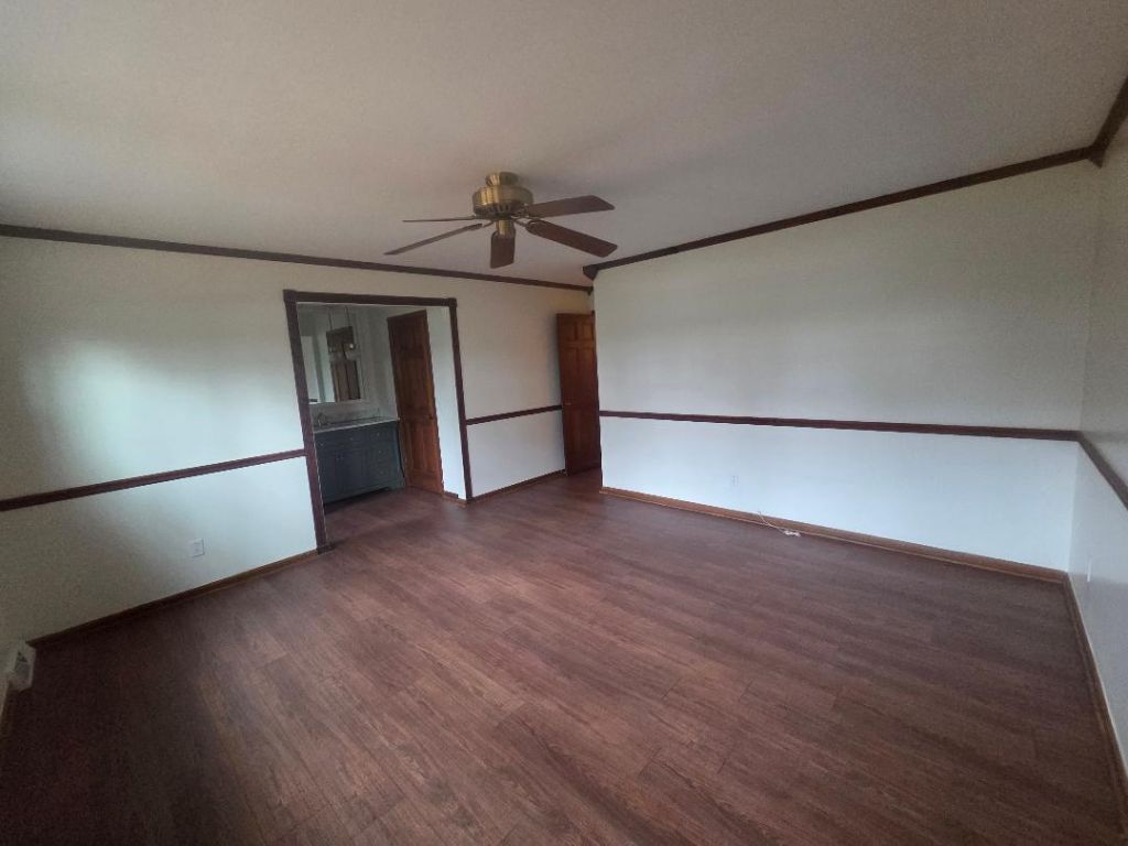 102 Wessex Terrace Photo 38