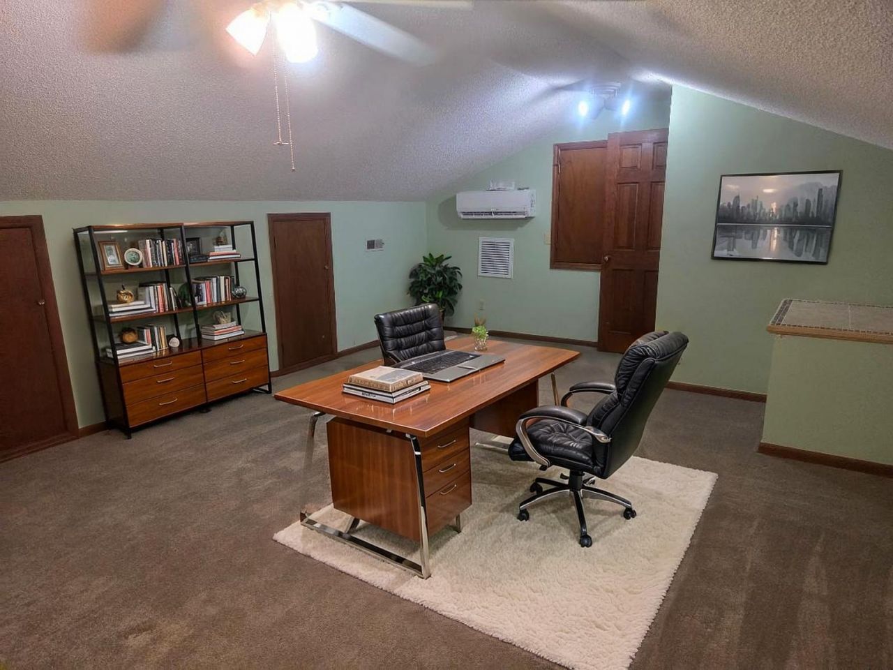 102 Wessex Terrace Photo 54