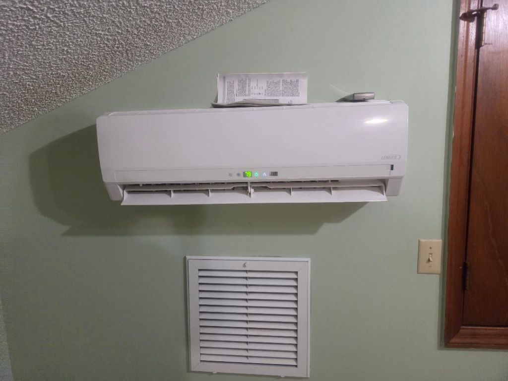 102 Wessex Terrace Photo 55