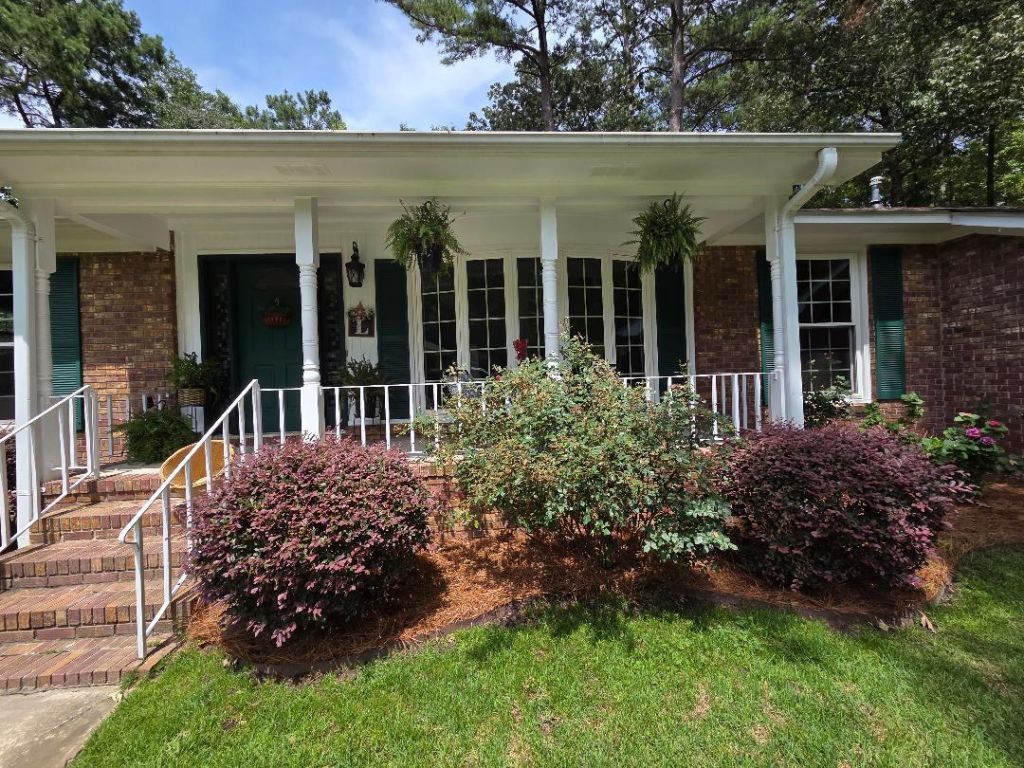 102 Wessex Terrace Photo 89