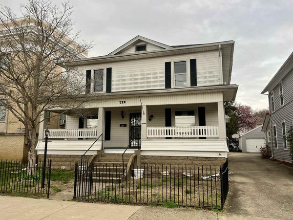 712 Main Street, Pt. Pleasant, WV 25550