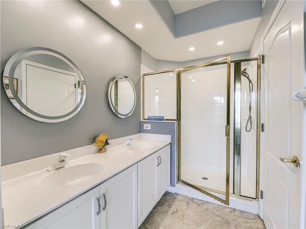 9241 Spring Run Blvd, Unit 2206, Estero, FL 34135 Photo