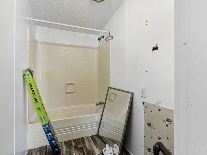 7016 Pine Trail, Paint Twp, OH 45133 Photo 38