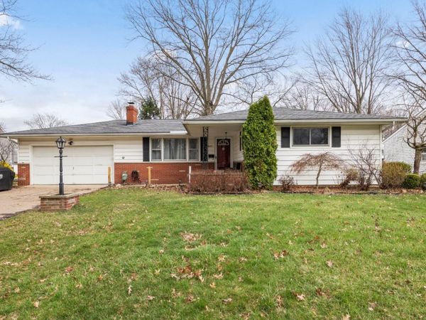 645 Terra Lane, Amherst, OH 44001