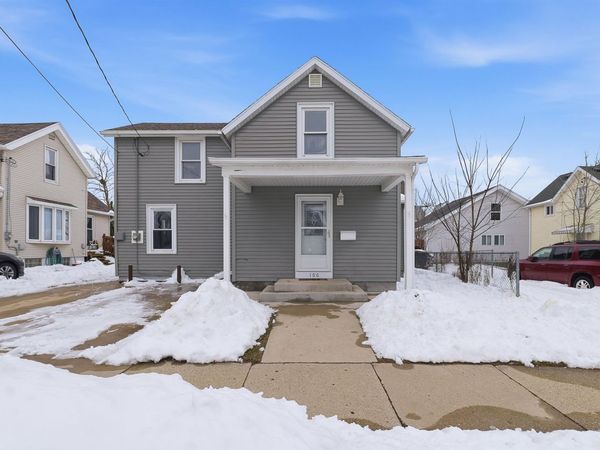 106 W Main Street, Beaver Dam, WI 53916