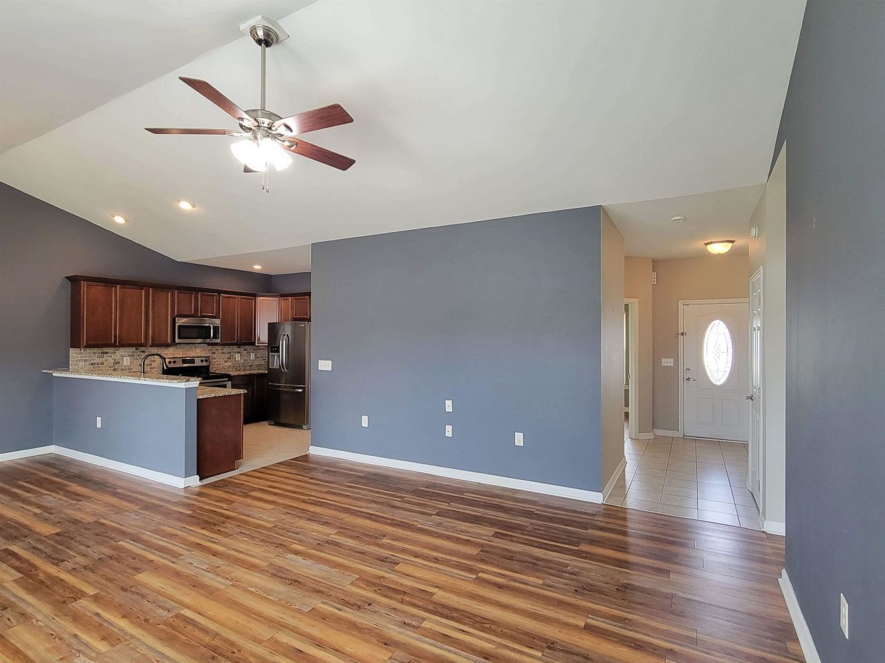 407 Big Woods Ct. Photo 14