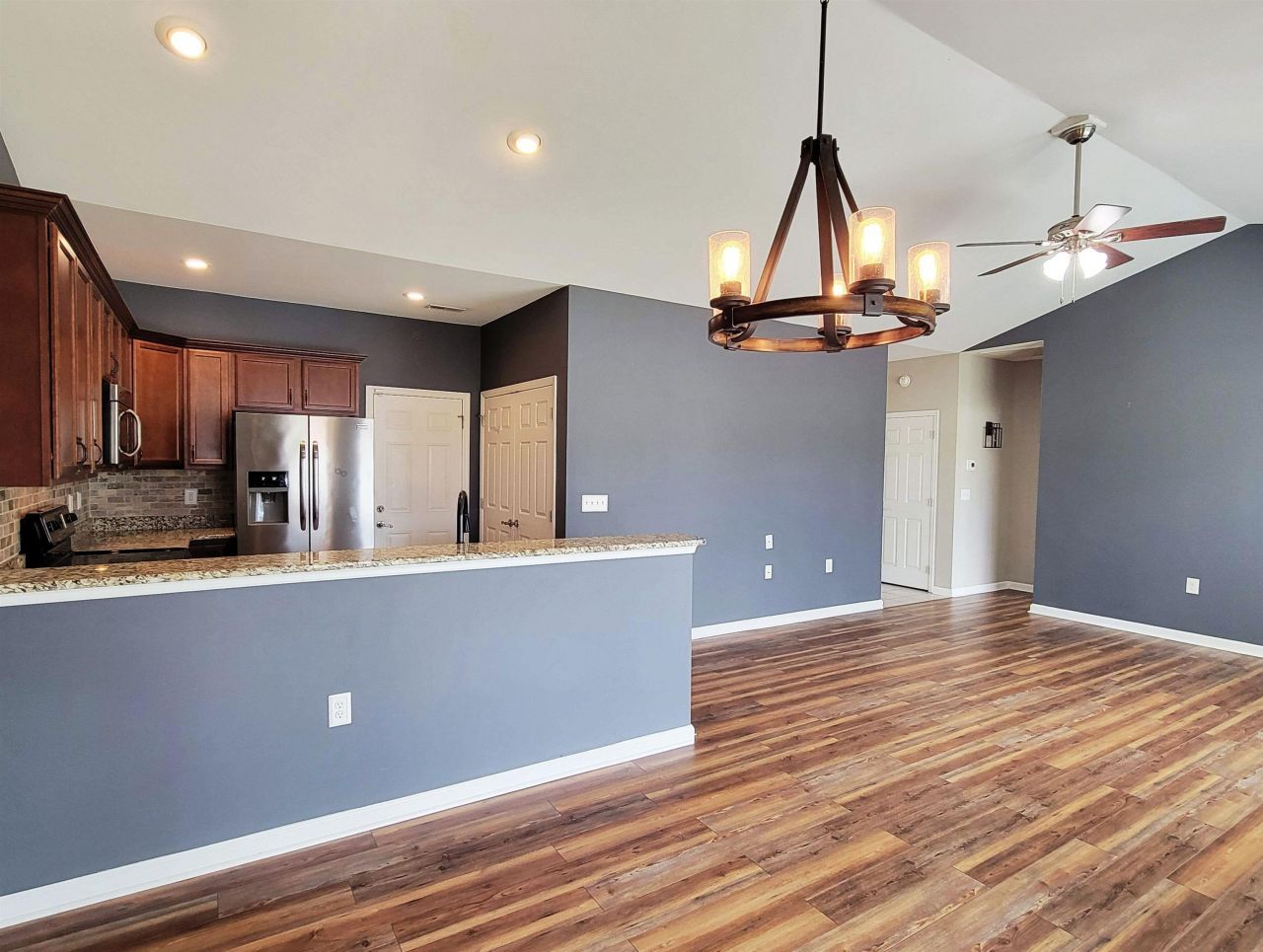 407 Big Woods Ct. Photo 21