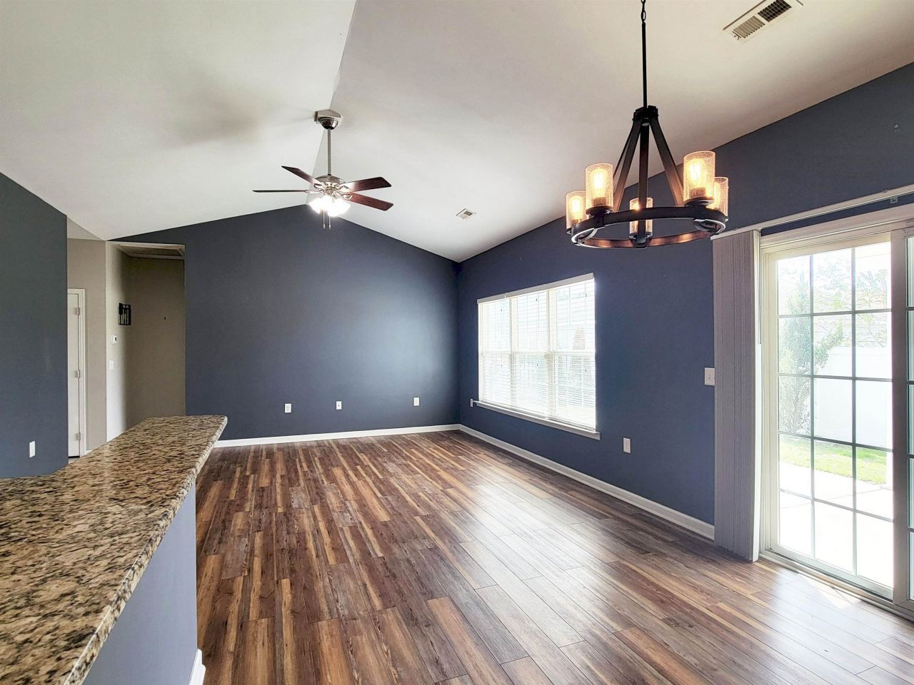 407 Big Woods Ct. Photo 27