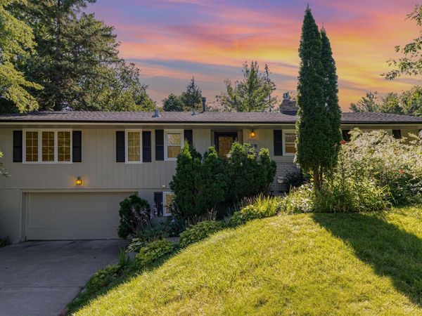 5513 Mirror Lakes Drive, Edina, MN 55436