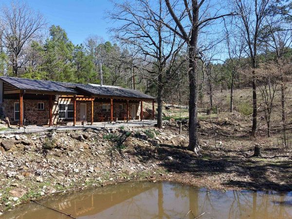298 Red Lamb Road, Melbourne, AR 72556