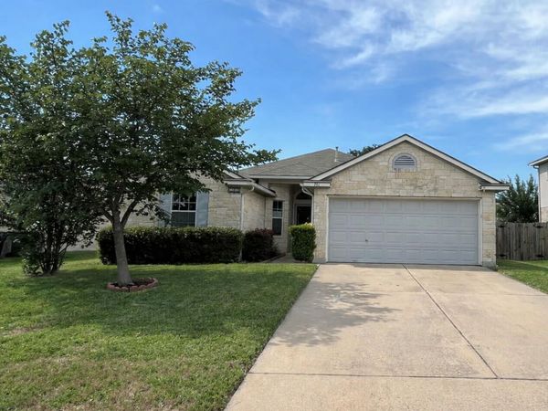 701 Los Robles RD, Leander, TX 78641