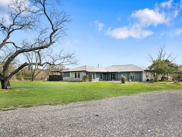 1012 County Road 701a, Cleburne, TX 76031