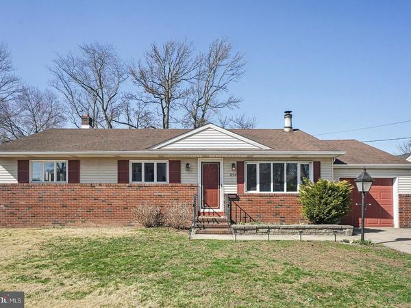 319 5TH AVENUE, BELLMAWR, NJ 08031