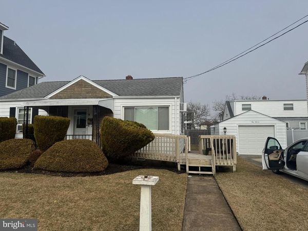 111 N 35TH AVENUE, LONGPORT, NJ 08403