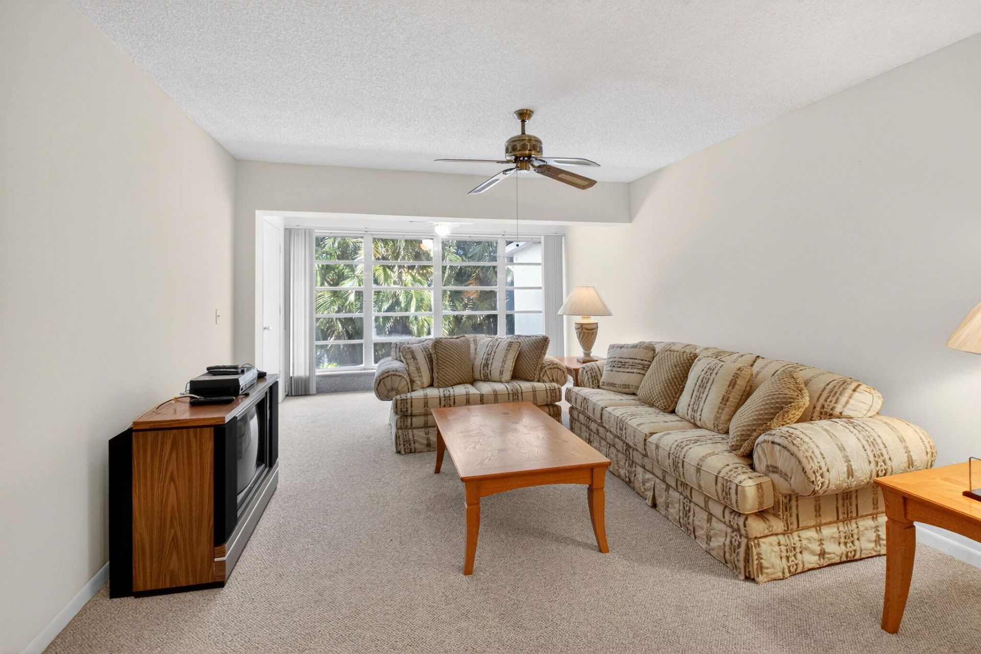 1150 Mahogany Way, Unit 203, Delray Beach, FL 33445 Photo