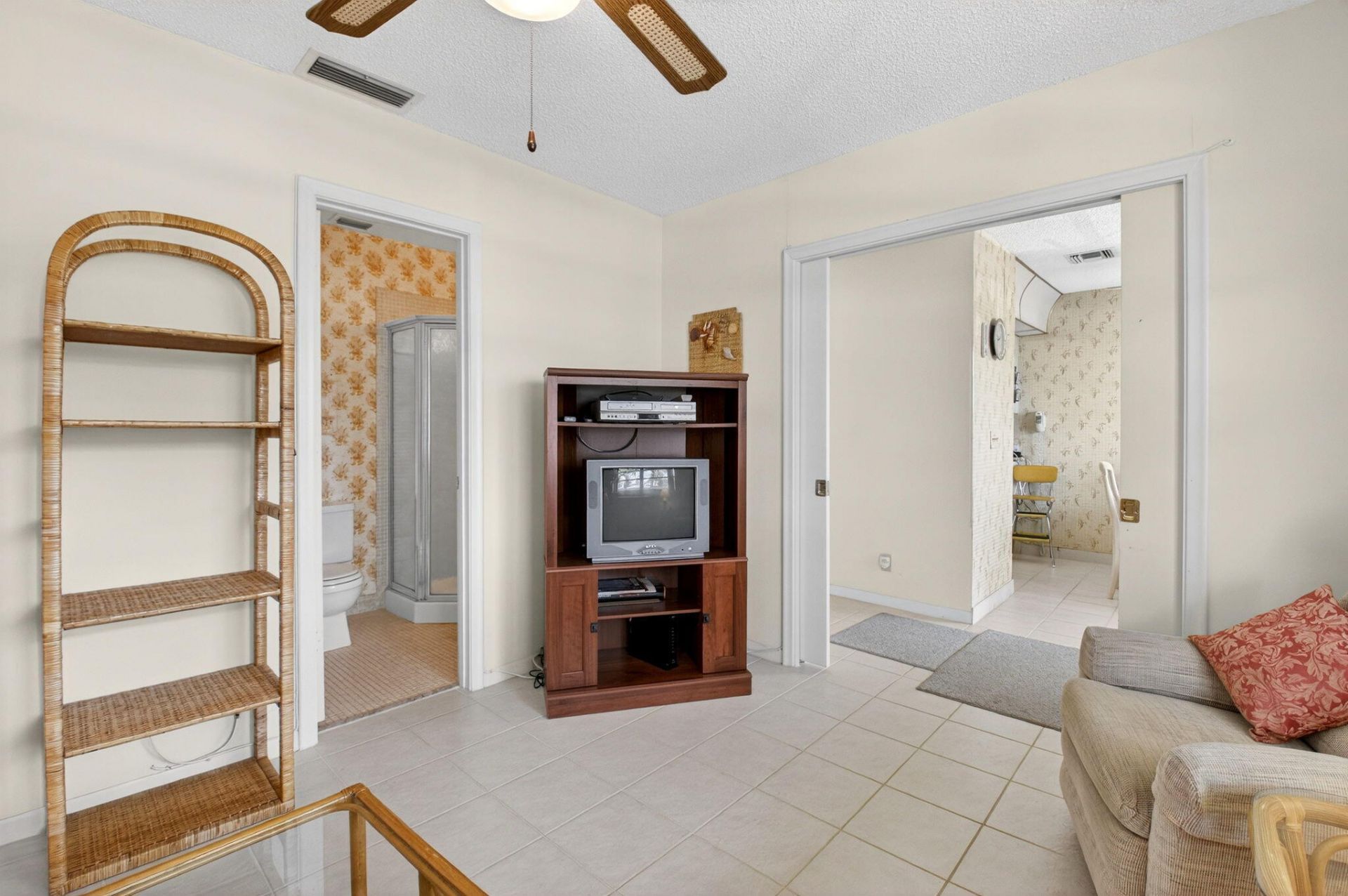 1150 Mahogany Way, Unit 203, Delray Beach, FL 33445 Photo