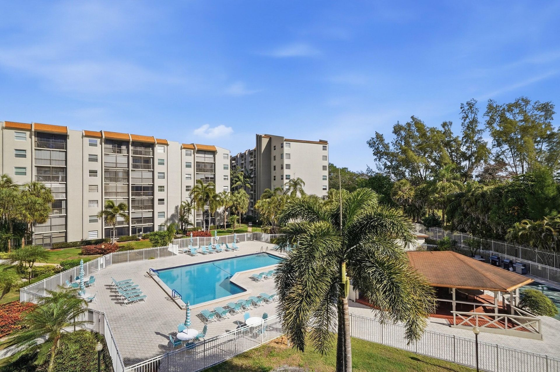 3920 Inverrary Boulevard, Unit 403c, Lauderhill, FL 33319 Photo