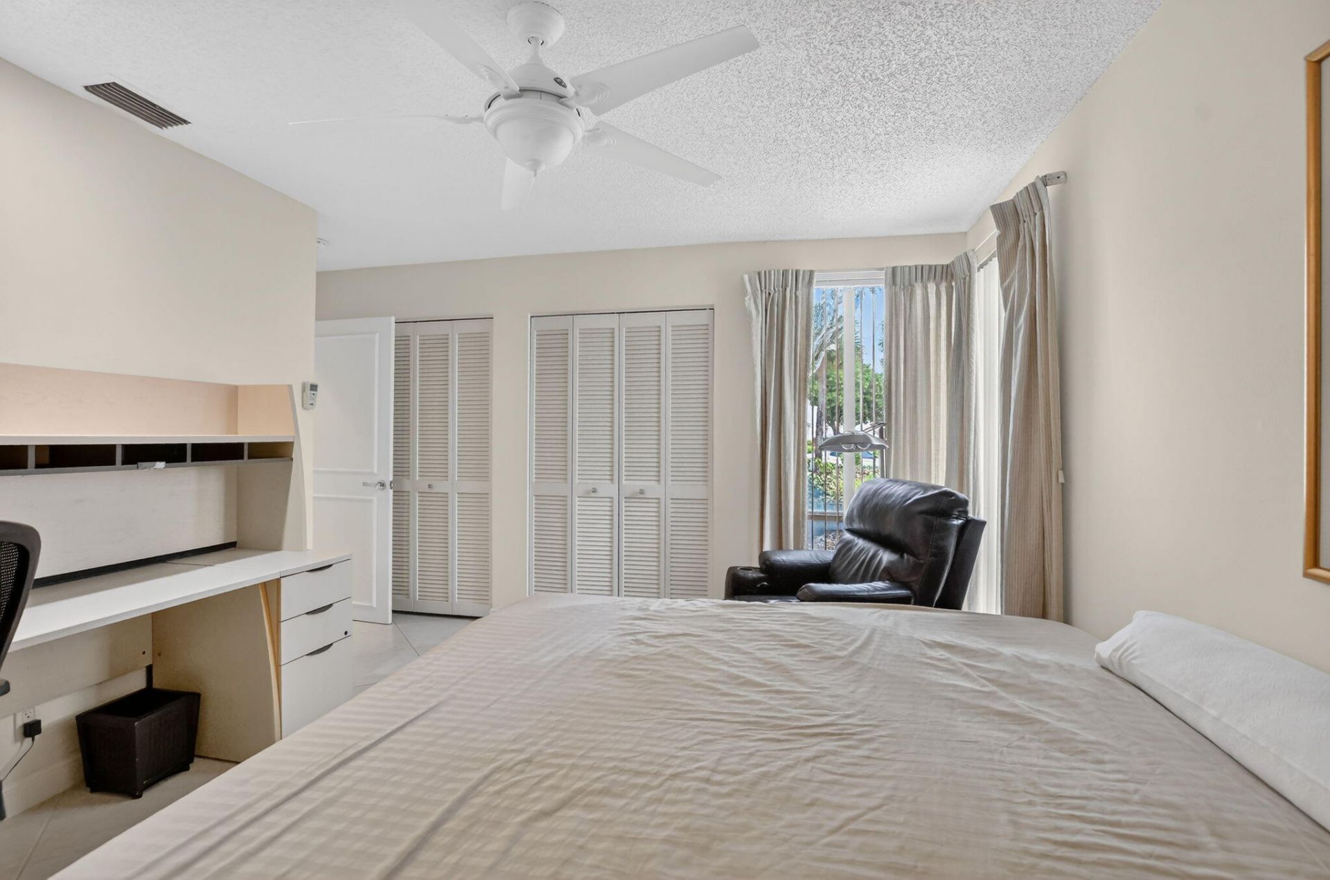 19830 Sawgrass Drive, Unit 301, Boca Raton, FL 33434 Photo