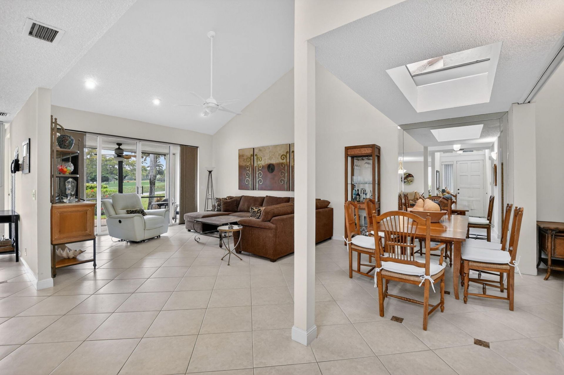 19830 Sawgrass Drive, Unit 301, Boca Raton, FL 33434 Photo