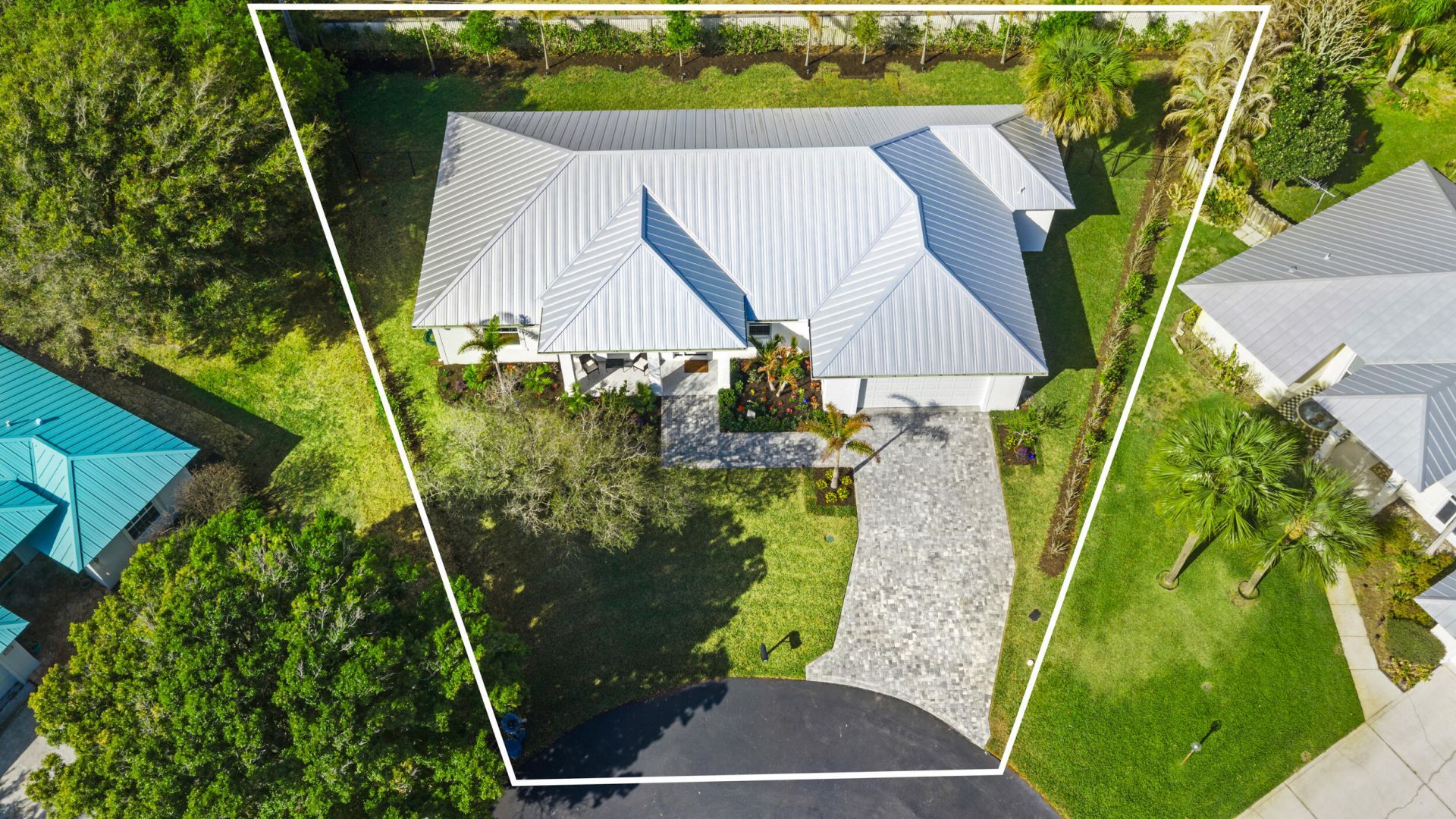 8508 SE Woodwind Street, Hobe Sound, FL 33455 Photo