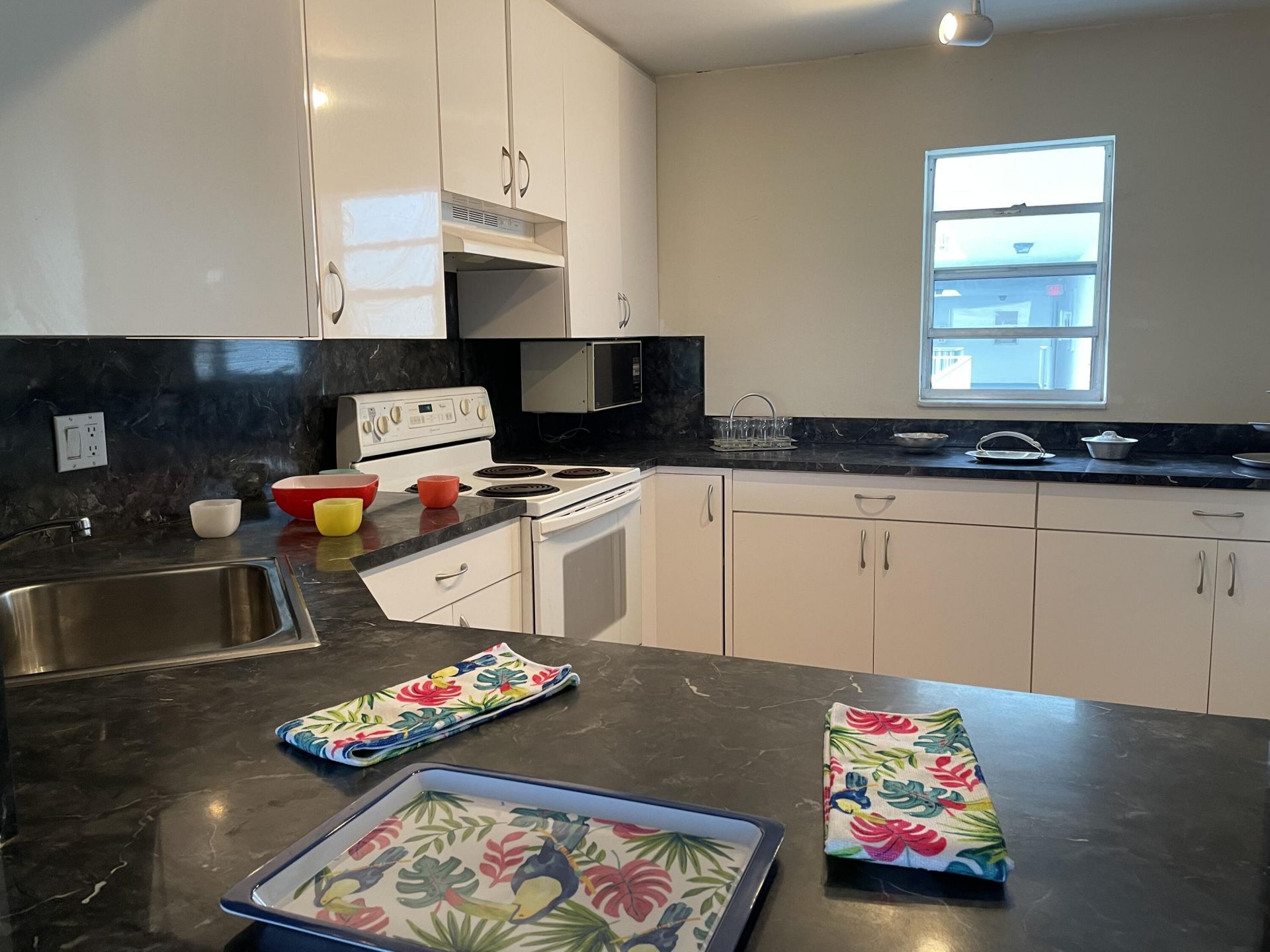 4629 Poinciana Street, Unit Apt 409, Lauderdale by the Sea, FL 33308 Photo